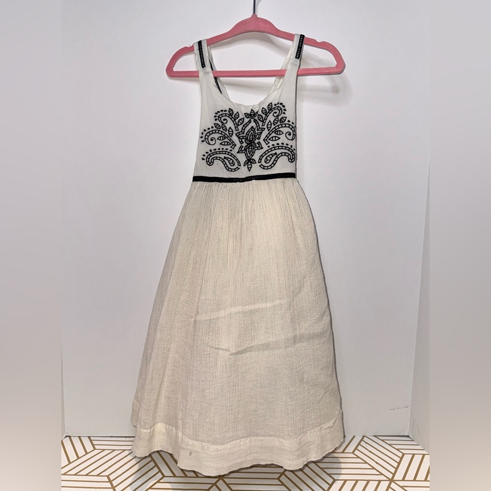 Baby Gap linen dress with embroidered design
